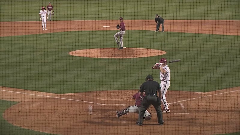 Kennett native Reese Robinett had a three-run double Tuesday night as #22 Arkansas beat Little...