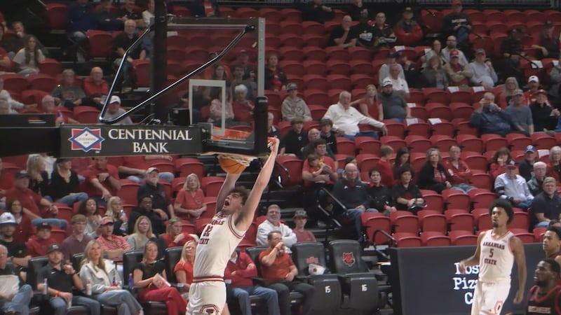 Jaxon Ellingsworth had 20 points as the Red Wolves beat Christian Brothers 95-67.