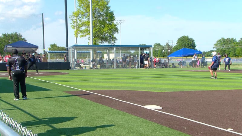 On Sunday in West Memphis, Arkansas folks came out for some baseball for a worthy cause.